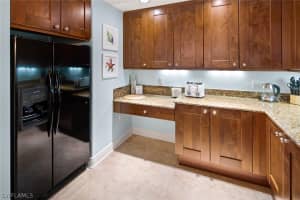 1005 Sandpiper St, Naples, FL 34102, Sold 09/02/22