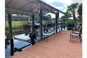9226 Palm Island Cir, North Fort Myers, FL 33903, Sold 03/14/23