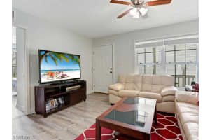 346 Leawood Cir, Naples, FL 34104, Sold 10/21/22
