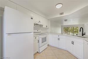 9580 Victoria Ln, Naples, FL 34109, Sold 09/09/22