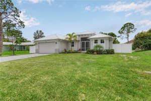 4641 Santiago Ln, Bonita Springs, FL 34134, Sold 09/16/22