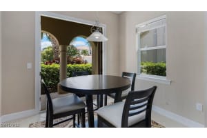 8250 Valiant Dr, Naples, FL 34104, Sold 08/19/22
