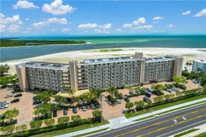 8350 Estero Blvd APT 125, Fort Myers Beach, FL 33931, Sold 09/23/22