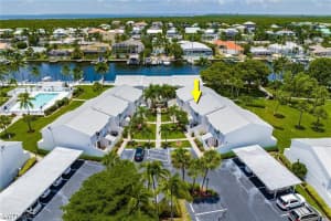 18022 San Carlos Blvd APT 68, Fort Myers Beach, FL 33931, Sold 07/27/22