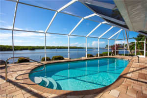 2375 Snook Dr, Naples, FL 34102, Sold 09/01/22
