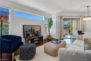 8861 Colonnades Ct W, Bonita Springs, FL 34135, Sold 09/01/22