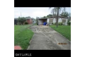 2975 St Charles St, Fort Myers, FL 33916, Sold 08/25/22