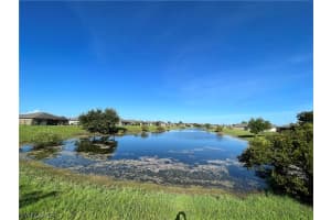 150 Shadow Lakes Dr, Lehigh Acres, FL 33974, Sold 08/15/22