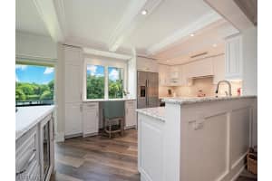 102 Tall Pine Ln, Naples, FL 34105, Sold 01/05/23