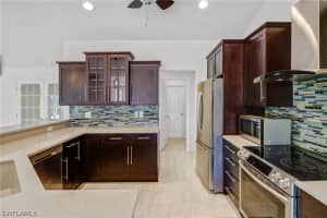 4282 Longshore Way W, Naples, FL 34119, Sold 08/29/22