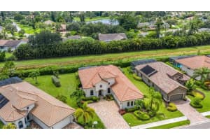 15855 Secoya Reserve Cir, Naples, FL 34110, Sold 08/31/22