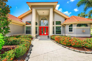 1906 Piccadilly Cir, Cape Coral, FL 33991, Sold 12/02/22