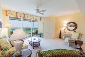 1001 Arbor Lake Dr, Naples, FL 34110, Sold 11/01/22