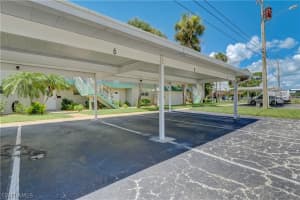 1715 Golf Club Dr, North Fort Myers, FL 33903, Sold 11/03/22