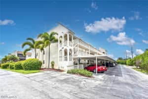 9395 Pennsylvania Ave, Bonita Springs, FL 34135, Sold 09/07/22