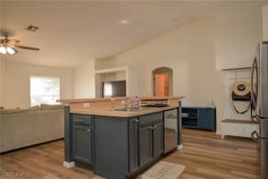 2750 Soaring Hawk Dr, Fort Myers, FL 33905, Sold 10/20/22