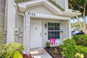 8124 Pacific Beach Dr, Fort Myers, FL 33966, Sold 09/13/22