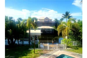 206 6th St, Bonita Springs, FL 34134, Sold 01/26/23