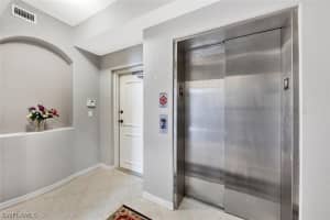 10081 Lake Cove Dr, Fort Myers, FL 33908, Sold 10/21/22