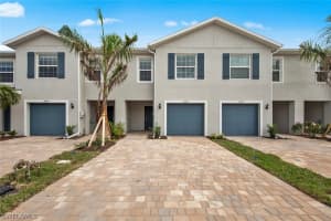 15452 Wildflower Cir, Naples, FL 34119, Sold 11/07/22