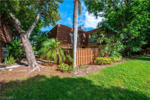 The Village of Cedarbend, 5211 Cedarbend Dr #3, Fort Myers, FL 33919, Sold 03/08/23