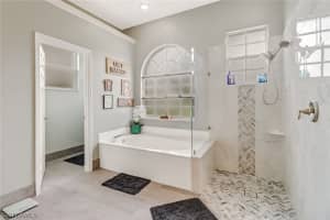 3385 Mystic River Dr, Naples, FL 34120, Sold 10/03/22
