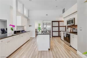 7707 Groves Rd, Naples, FL 34109, Sold 09/09/22