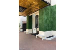 221 9th St S #230, Naples, FL 34102, Sold 08/31/22