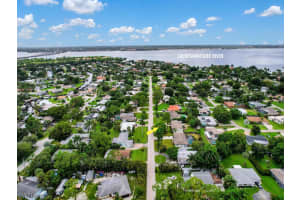 569 Val Mar Dr, Fort Myers, FL 33919, Sold 08/19/22