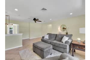 569 Val Mar Dr, Fort Myers, FL 33919, Sold 08/19/22