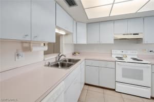 138 Brittany Ct, Fort Myers, FL 33919, Sold 11/18/22