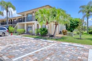 16007 Davis Rd APT 115, Fort Myers, FL 33908, Sold 08/31/22