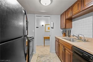 2366 E Mall Dr, Fort Myers, FL 33901, Sold 09/23/22