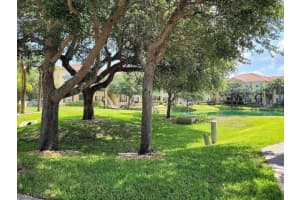 4135 Residence Drive, Fort Myers, FL 33901, Sold 03/29/23