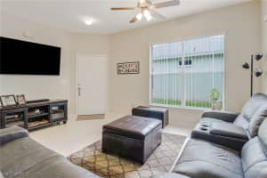 319 Stanhope Cir, Naples, FL 34104, Sold 11/07/22