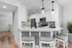 774 Wiggins Lake Dr, Naples, FL 34110, Sold 09/26/22