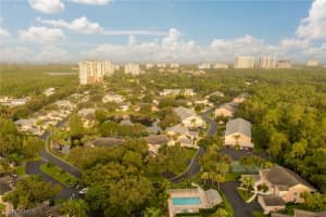 760 Wiggins Lake Dr, Naples, FL 34110, Sold 11/17/22