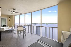 2743 First St, Fort Myers, FL 33916, Sold 02/10/23