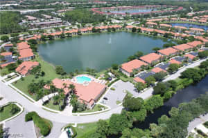 6605 Huntington Lakes Cir Apt 203, Naples, FL 34119, Sold 10/14/22