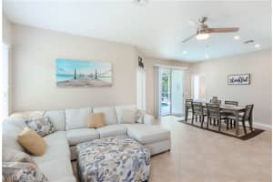 310 Stanhope Cir, Naples, FL 34104, Sold 10/07/22
