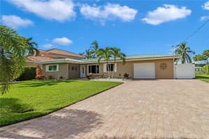 492 Keenan Ct, Fort Myers, FL 33919, Sold 10/11/22