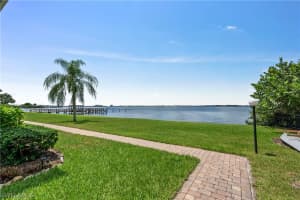 3225 E Riverside Dr, Fort Myers, FL 33916, Sold 09/16/22