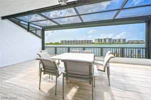 406 La Peninsula Blvd, Naples, FL 34113, Sold 10/31/22