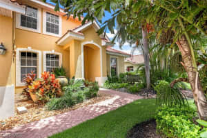 5005 Old Pond Dr, Naples, FL 34104, Sold 12/19/22