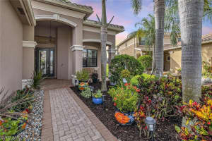 3738 Madeira Ct, Naples, FL 34119, Sold 10/18/22