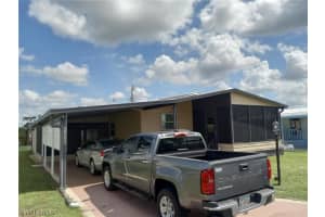 9220 Bonita Dr, North Fort Myers, FL 33903, Sold 09/19/22