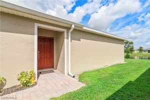 10761 Crossback Ln, Lehigh Acres, FL 33936, Sold 08/31/22