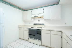 14880 Summerlin Woods Dr UNIT 10, Fort Myers, FL 33919, Sold 11/07/22