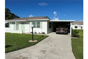 27 Heath Aster Ln, Lehigh Acres, FL 33936, Sold 09/27/22