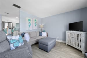 90 Pioneer Ct, Fort Myers, FL 33919, Sold 10/28/22